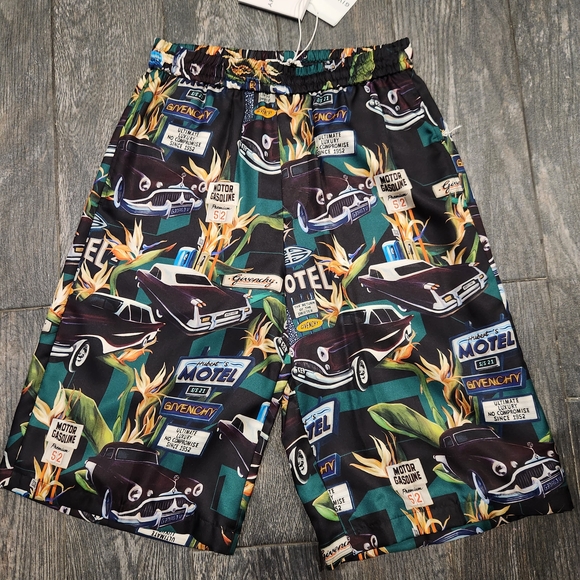 Givenchy Graphic Car Print Silk Shorts